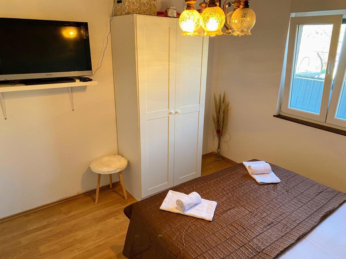 Villa Marie With Pool, Two Bedrooms For 4+2Kids Cavoglave Exterior foto