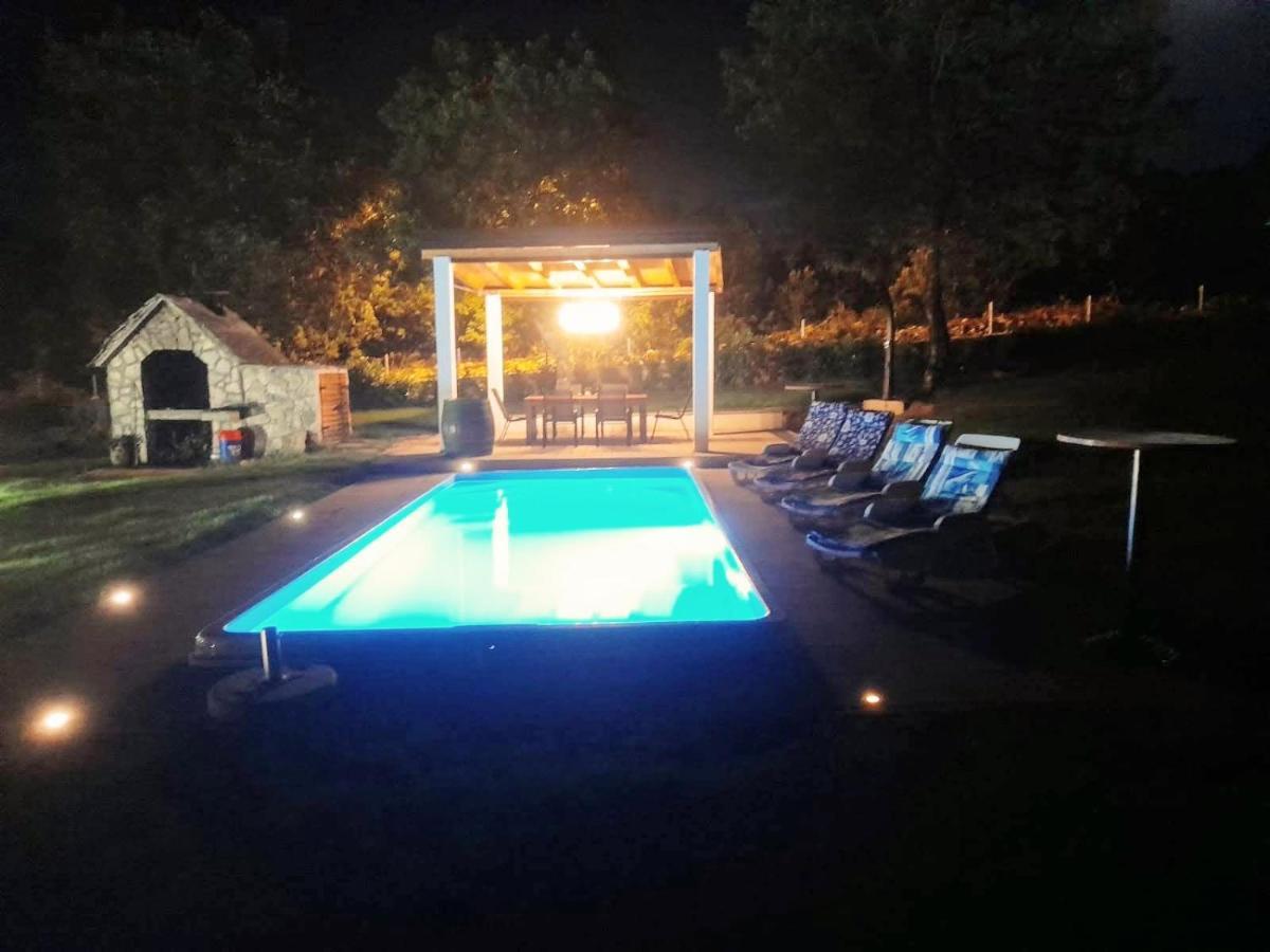 Villa Marie With Pool, Two Bedrooms For 4+2Kids Cavoglave Exterior foto