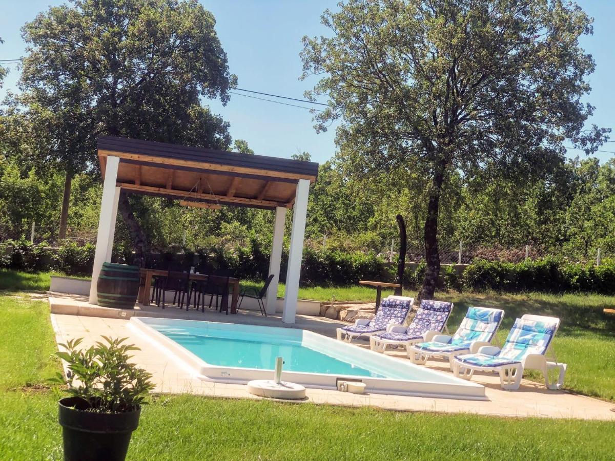 Villa Marie With Pool, Two Bedrooms For 4+2Kids Cavoglave Exterior foto